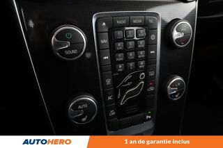 V40 2.0 T2 Signature Edition 122 ch 2019 occasion 92130 Issy-les-Moulineaux