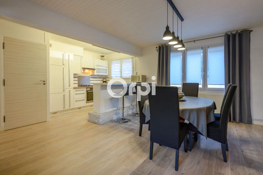 Vente Maison Maison À Vendre COURCHELETTES - Maison 3 chambres, jardin, garage Courchelettes