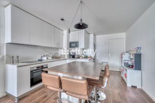  Appartement � vendre 4 pi�ces 79 m�