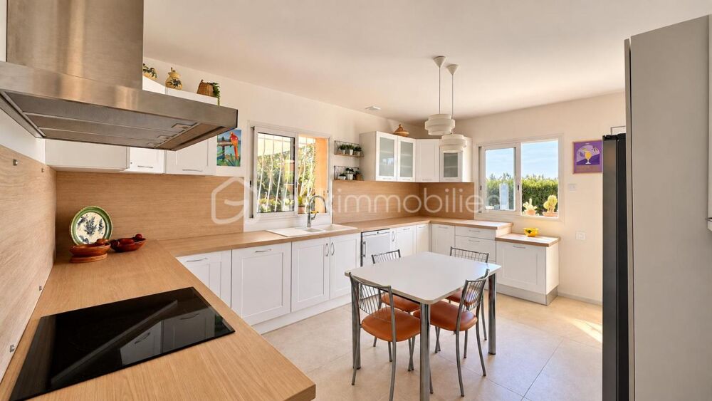 Vente Villa Le Rouret - Quartier résidentiel - Calme absolu - Villa entièrement rénovée - piscine - 4 chambres en suite Roquefort les pins