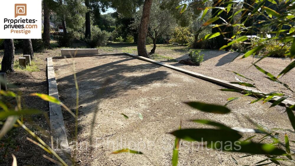 � vendre  Villa Saint-Cyr-sur-Mer (83270)