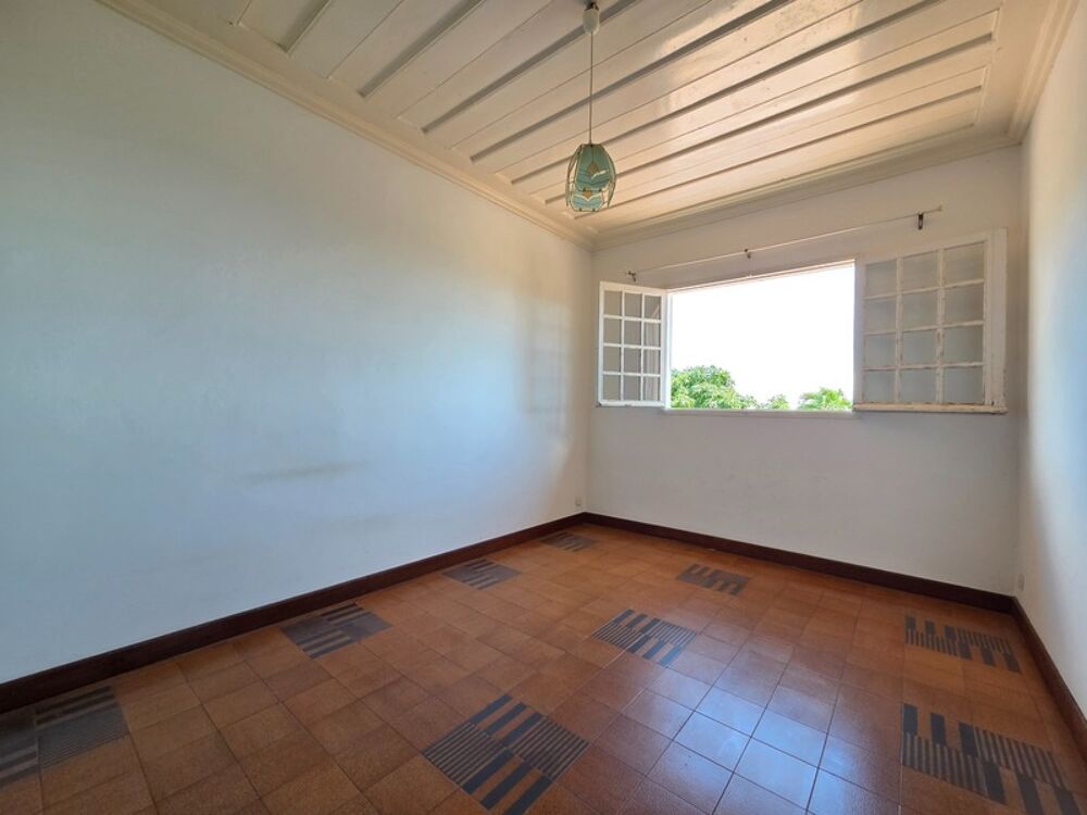 � vendre  Villa Saint-Denis (97400)