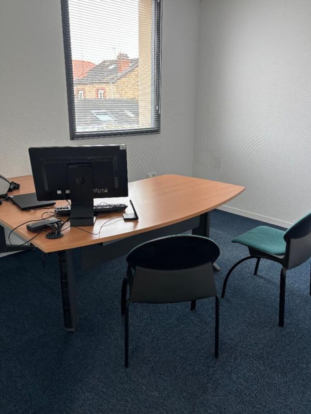   Bureau 