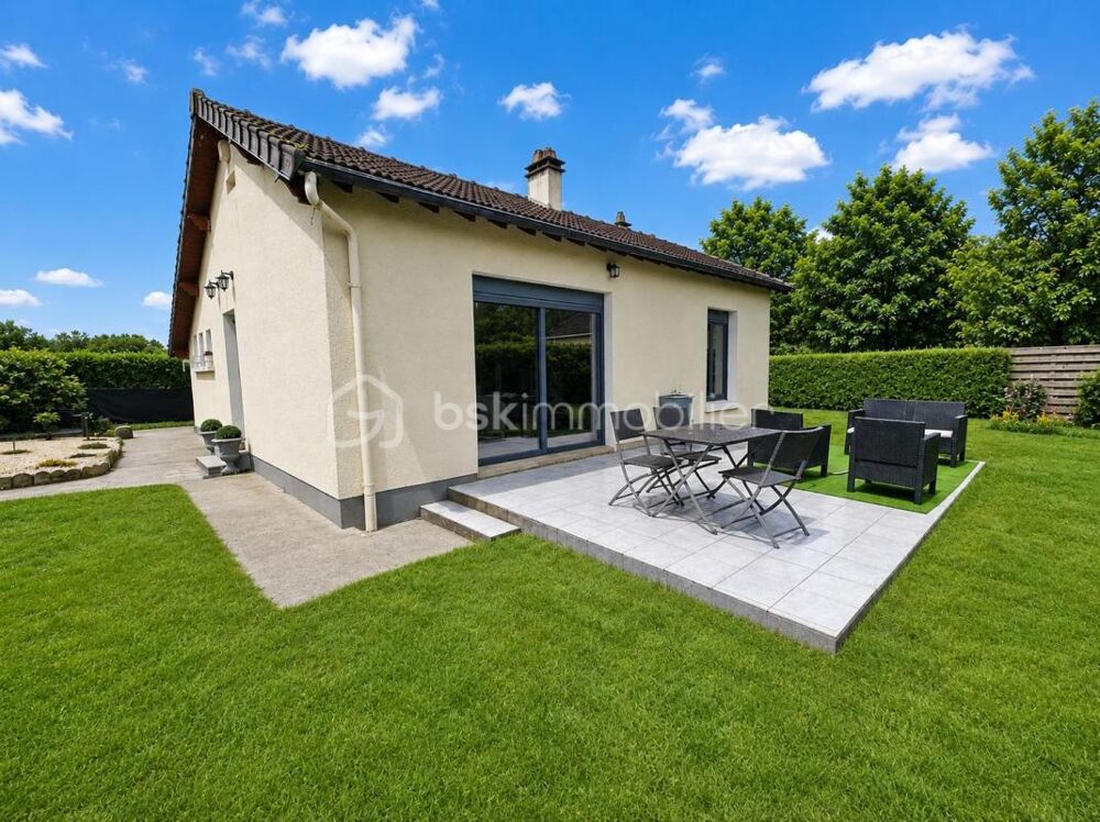 Plain pied moderne non mitoyen 2 chambres garage terrain 400m²