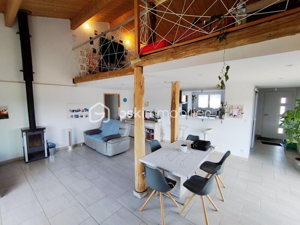 maison de 4 chambres