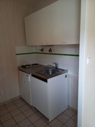  Appartement à louer 1 pièce 31 m²
