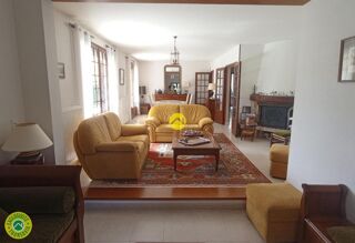  Propri�t�/ch�teau � vendre 8 pi�ces 174 m�