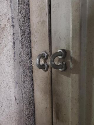  Parking / Garage  vendre 24 m