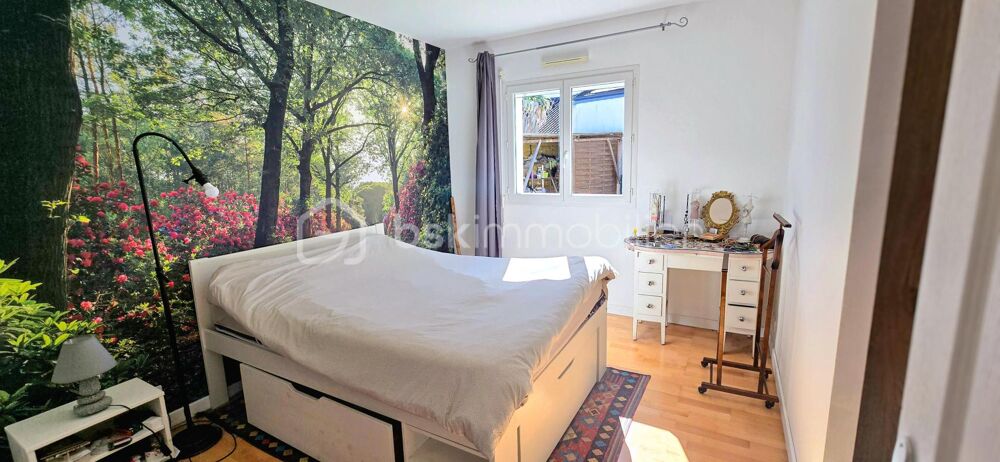 ? Maison familiale 124 m²  Terrain de 862 m²  Prête à emménager