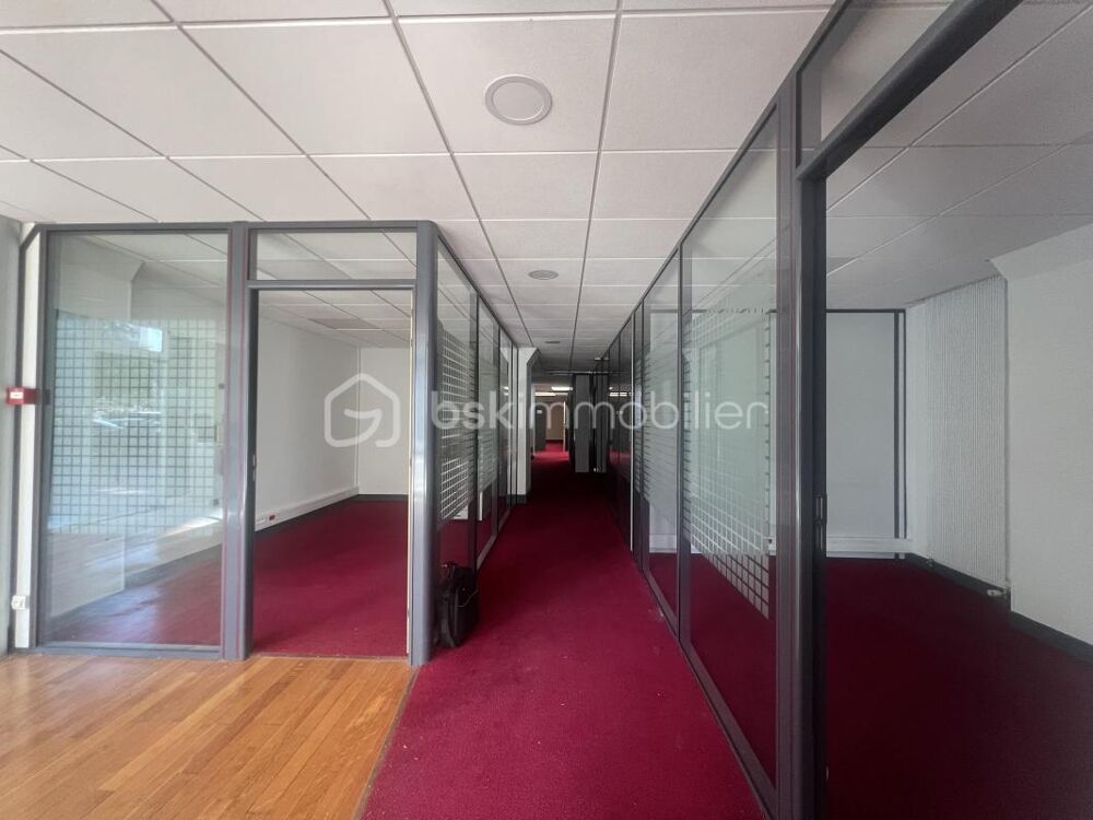   À Vendre – Local commercial / bureaux – 200 m² – Hyper-centre Châteauroux 
