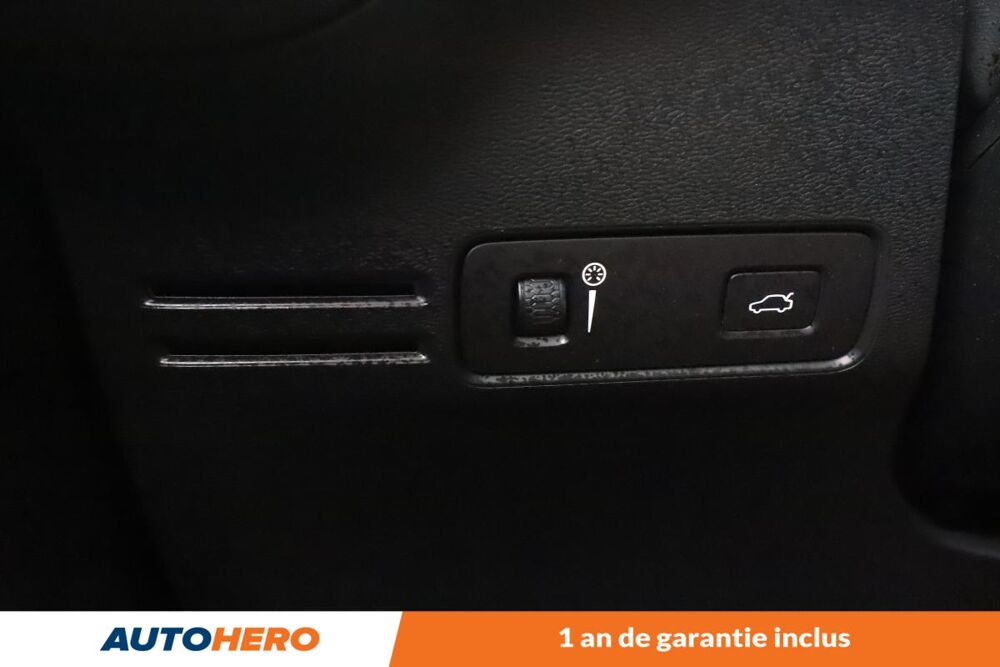 XC40 2.0 D3 AdBlue Business Geartronic 8 150 ch 2020 occasion 92130 Issy-les-Moulineaux