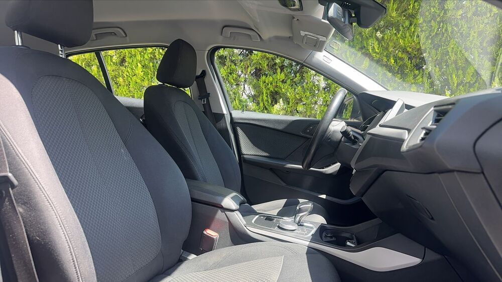 S&eacute;rie 1 118i 1.5 i DCT7 140 cv Business Design - Automatique 2019 occasion 06270 Villeneuve Loubet