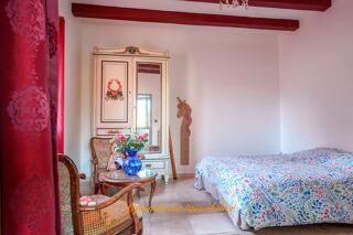  Maison � vendre 9 pi�ces 304 m�