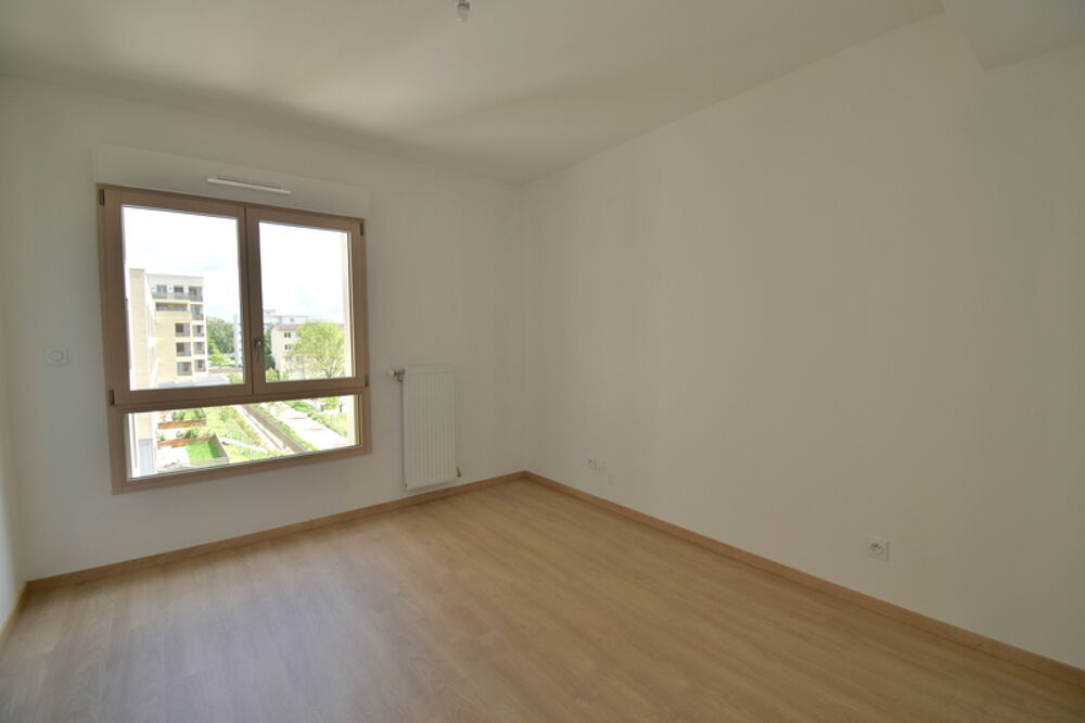 Vente Appartement TREVOUX (01) - Appartement T4 de 95 m² avec terrasse de 14 m² Trevoux