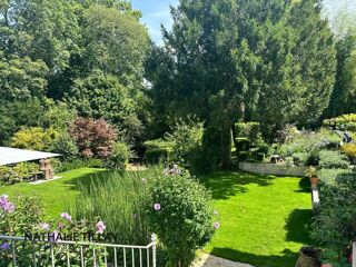  Propri�t�/ch�teau � vendre 11 pi�ces 380 m�