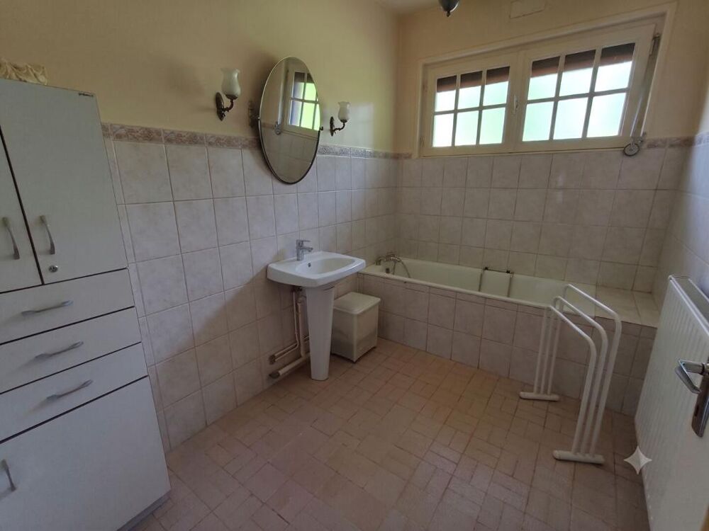 Vente Maison Maison Ecurie 4 pièce(s) 87 m2 Ecurie