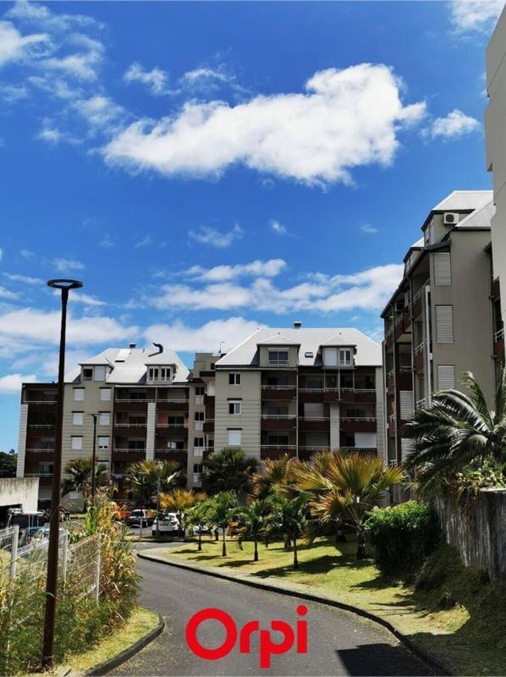 ORPI - SAINT BENOIT - VENTE d'un appartement 2 pièces