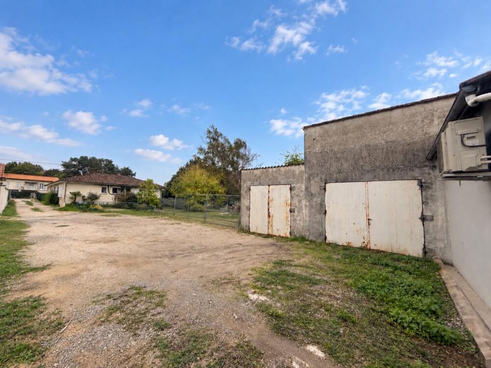 Vente Terrain Terrain à vendre de 428 m2 avec double garage à LIBOURNE (33) Libourne
