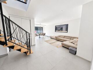  Maison à vendre 6 pièces 121 m²