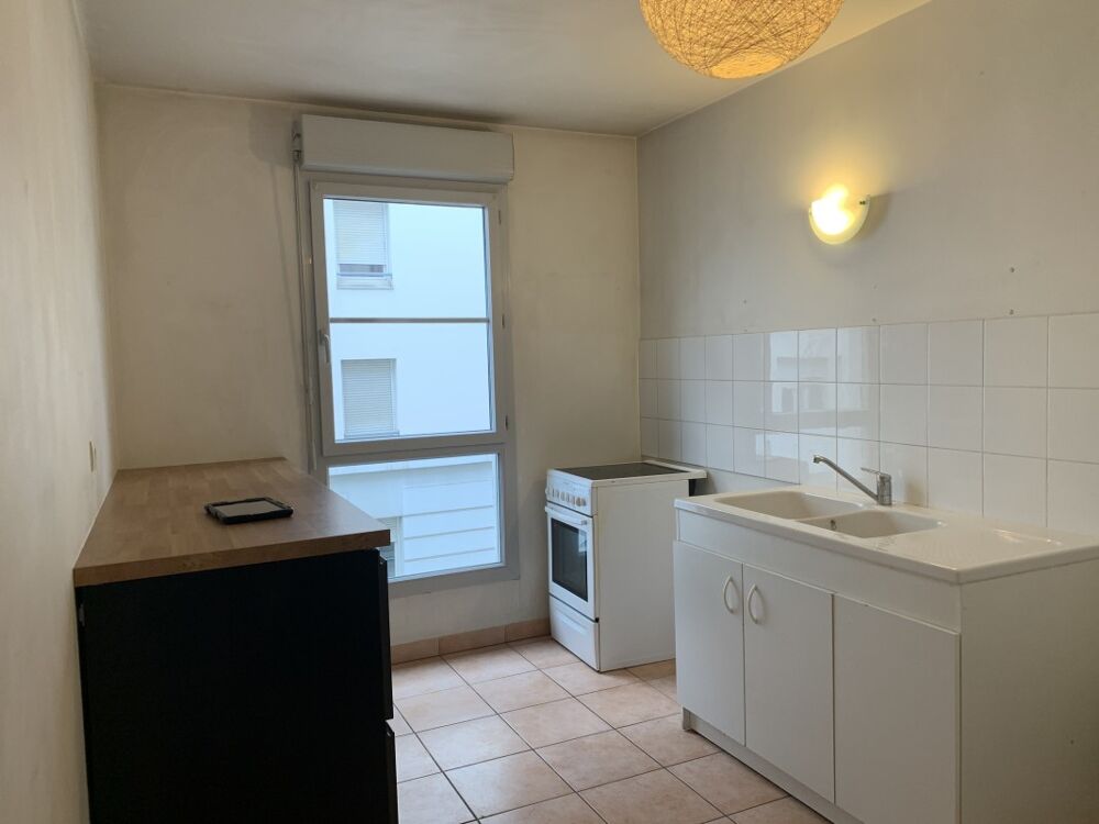 Location Appartement T4 avec balcon et garage à LYON 7 Lyon 7