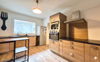  Maison � vendre 8 pi�ces 130 m�