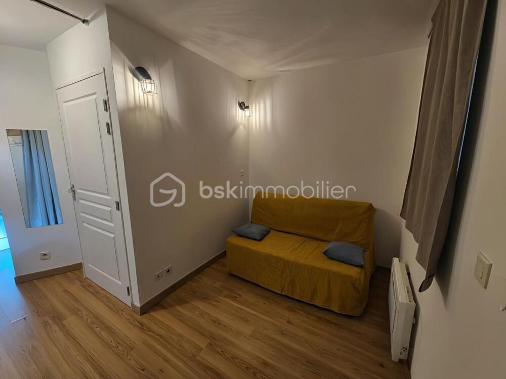 LA FOUX D'ALLOS : STUDIO 4 COUCHAGES + PLACE DE PARKING EXTERIEURE