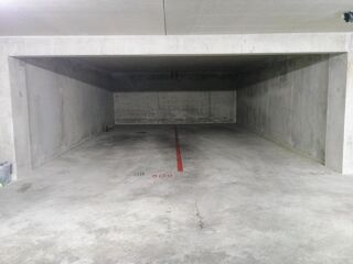  Parking / Garage à louer 15 m² Saint genis pouilly
