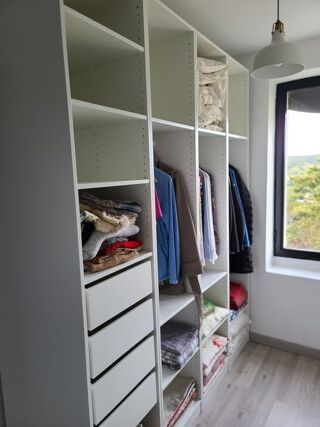  Appartement à louer 3 pièces 102 m²