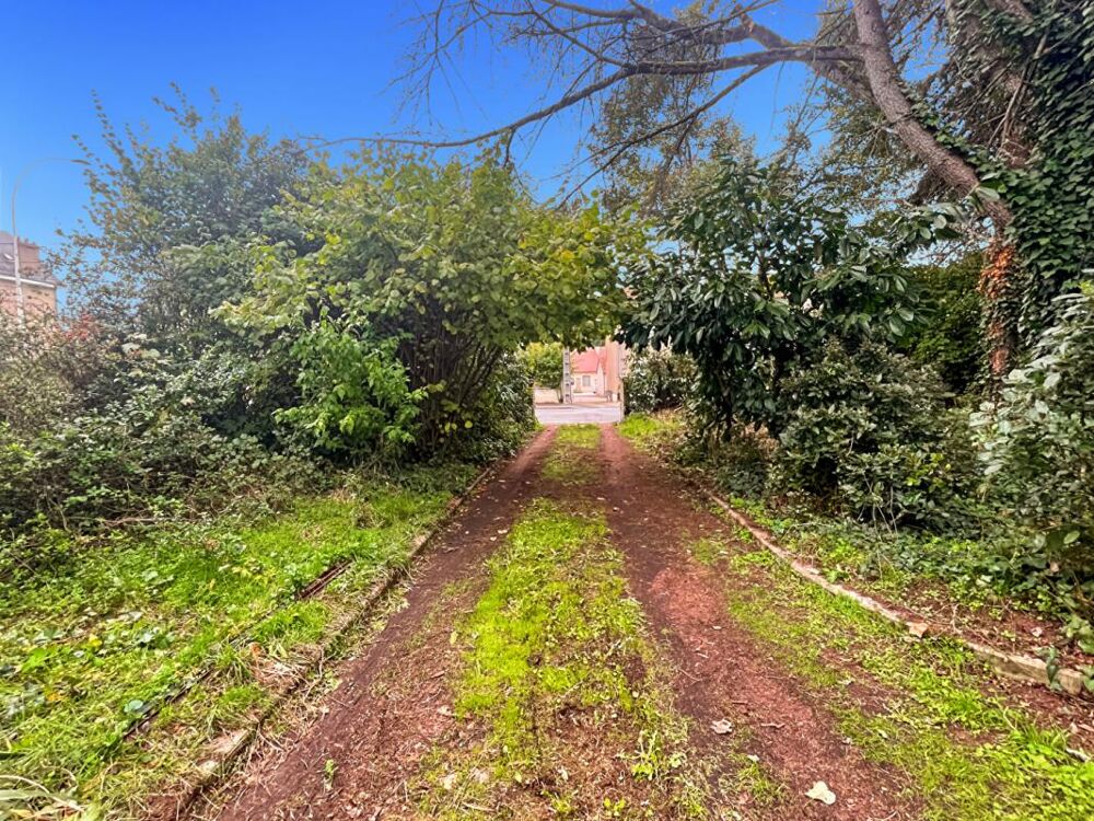 Vente Maison Belle maison familiale lumineuse de 131 m² avec grand terrain à Châteauroux Chateauroux