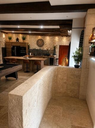  Villa à vendre 9 pièces 650 m²