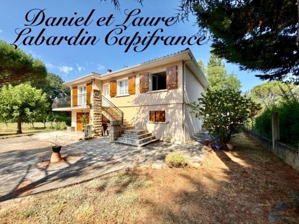 MAISON 6 pièces - 4 chambres - 3390 m2 de terrain sur les hauteurs