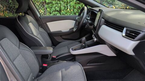 Clio V 1.6 E-Tech 145 Hybrid EDC Techno - Premi&egrave;re main 2023 occasion 69190 Saint Fons