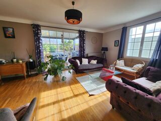  Maison � vendre 8 pi�ces 211 m�