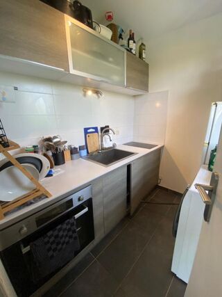  Appartement à louer 1 pièce 28 m²
