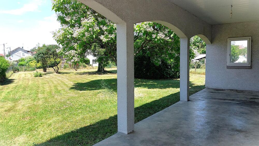 Vente Maison Maison Magnoncourt 6 pièce(s) 214 m2 plain pied, jardin Magnoncourt