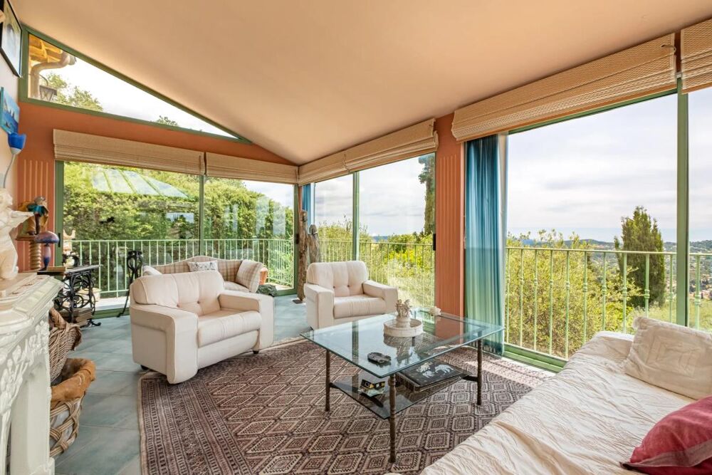 � vendre  Villa Sp�rac�des (06530)