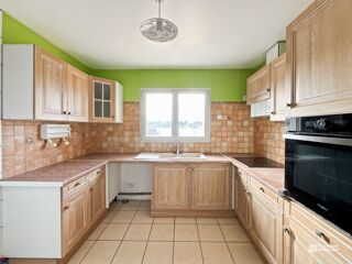  Maison � vendre 7 pi�ces 180 m�