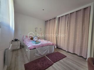  Maison  vendre 6 pices 240 m