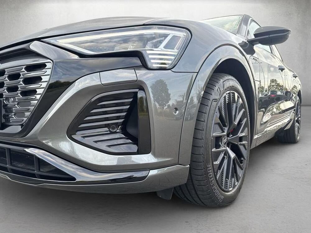 Q8 Sportback e-tron 55 S line quattro – SOH 99 % 2024 occasion 33000 Bordeaux