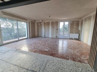  Maison � vendre 8 pi�ces 195 m�