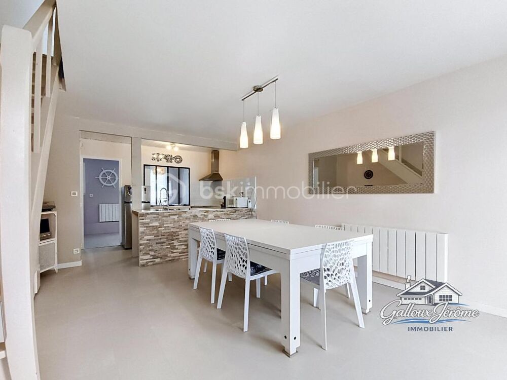 Maison avec jardin et stationnements sur la commune de Dammartin en Goele