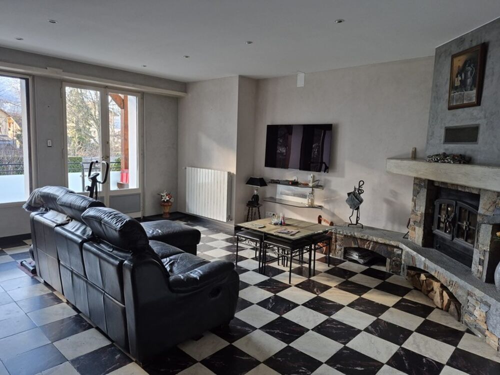 Maison à vendre 7 pièces CLUSES (74)