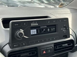 Proace FOURGON 1.5 MEDIUM 130 D-4D DYNAMIC AUTO PRIX TTC 2021 occasion 78240 Chambourcy