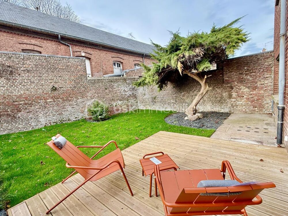 *** SAINTE ANNE *** SUPERBE MAISON DE TYPE 6 AVEC GARAGE ***