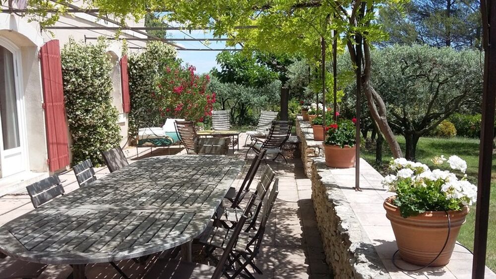 Élégante Bastide Provençale au calme absolu  Domaine de 4000 m² avec Piscine et Dépendances  Fuveau"