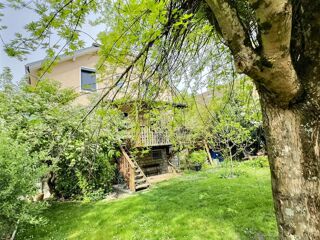  Maison à vendre 8 pièces 184 m²