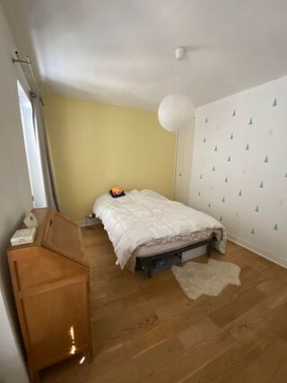  Appartement à louer 3 pièces 77 m²