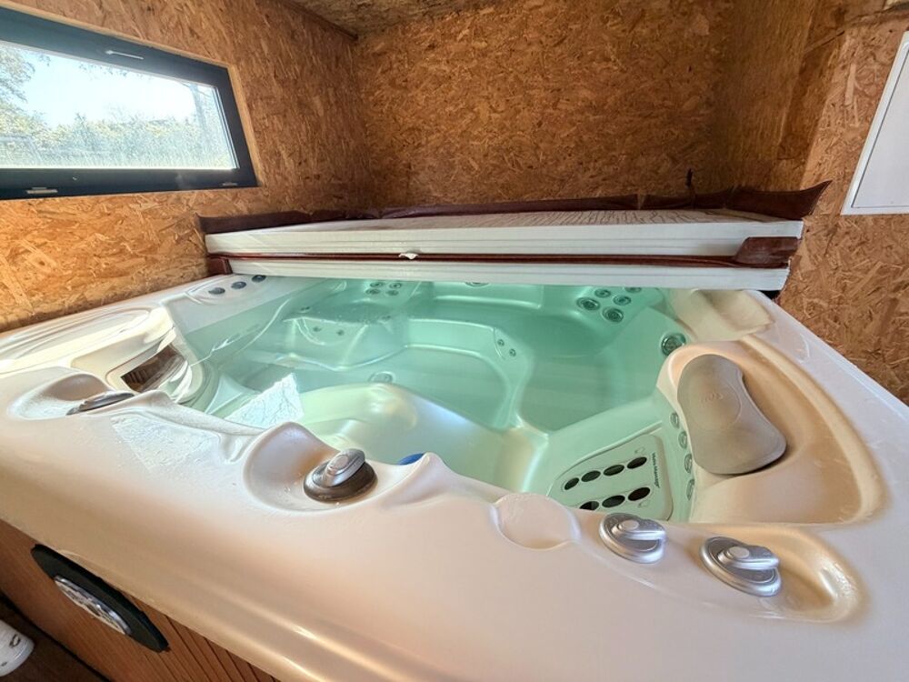 Maison contemporaine (DPE A) avec piscine et SPA à ESCOURCE à 15 minutes de l'Ocean et 10 minutes de MIMIZAN