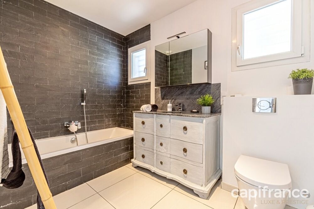 � vendre  Maison Ceyreste (13600)