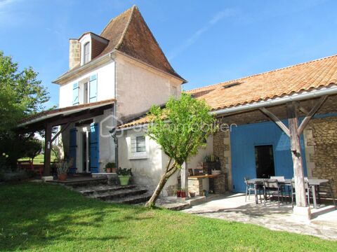   COUP DE COEUR !!  à MENSIGNAC (24350) Près PERIGUEUX ,MAISON PERIGOURDINE de 223 m² Maison - 7 pièce(s) - 223 m²
